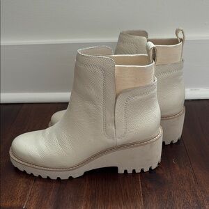 Dolce Vita Cream Huey H2O Boots 7.5